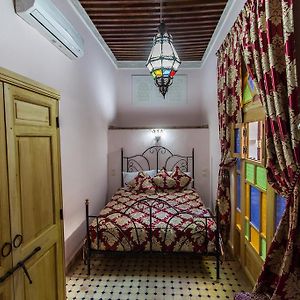 Deluxe Double Room Shower